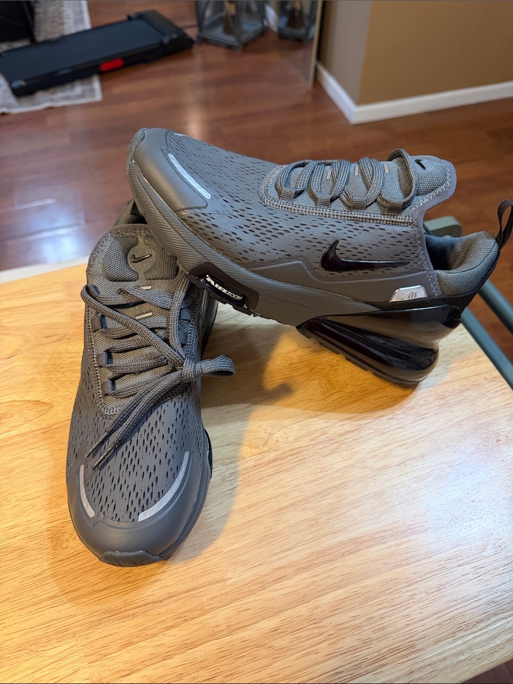 Nike Women’s Air Max 270 in Charcoal/Black